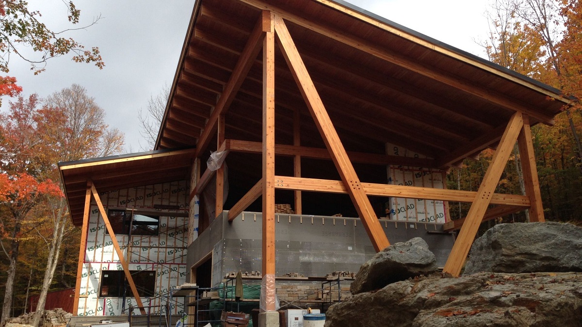 13037 – Maison à Sutton