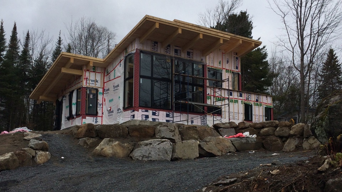 15060 – Chalet en bois lamellé-collé