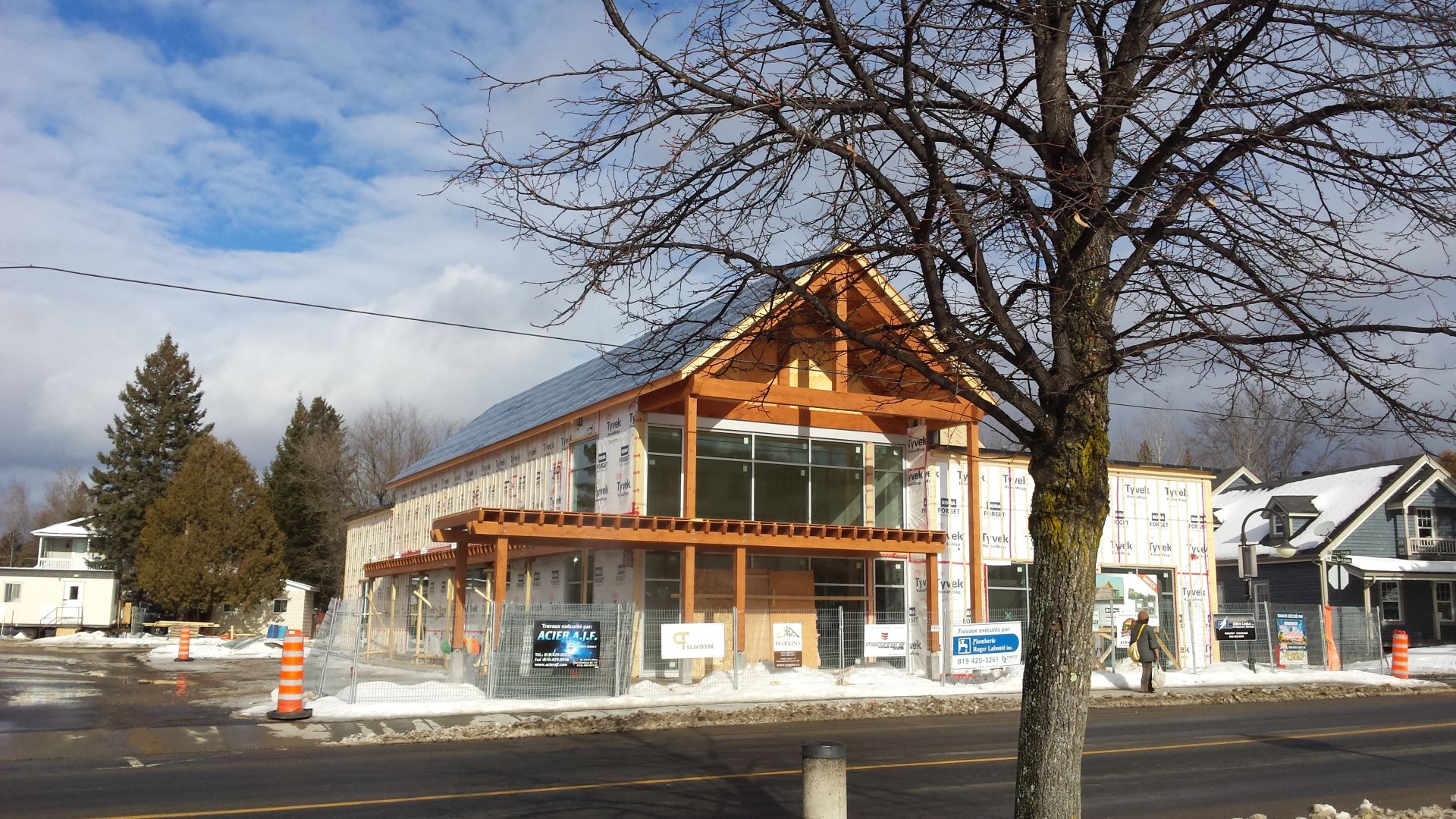 15084 – Familiprix Mont-Tremblant