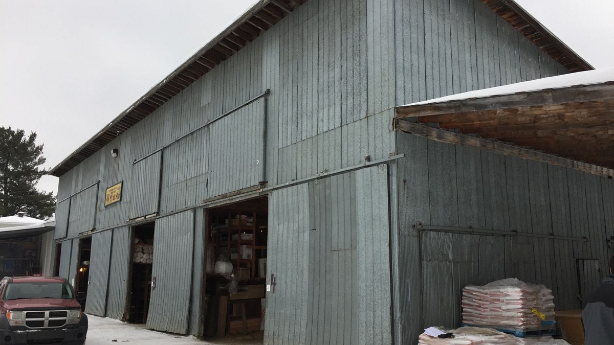 16112 – Entrepôt à Nominingue